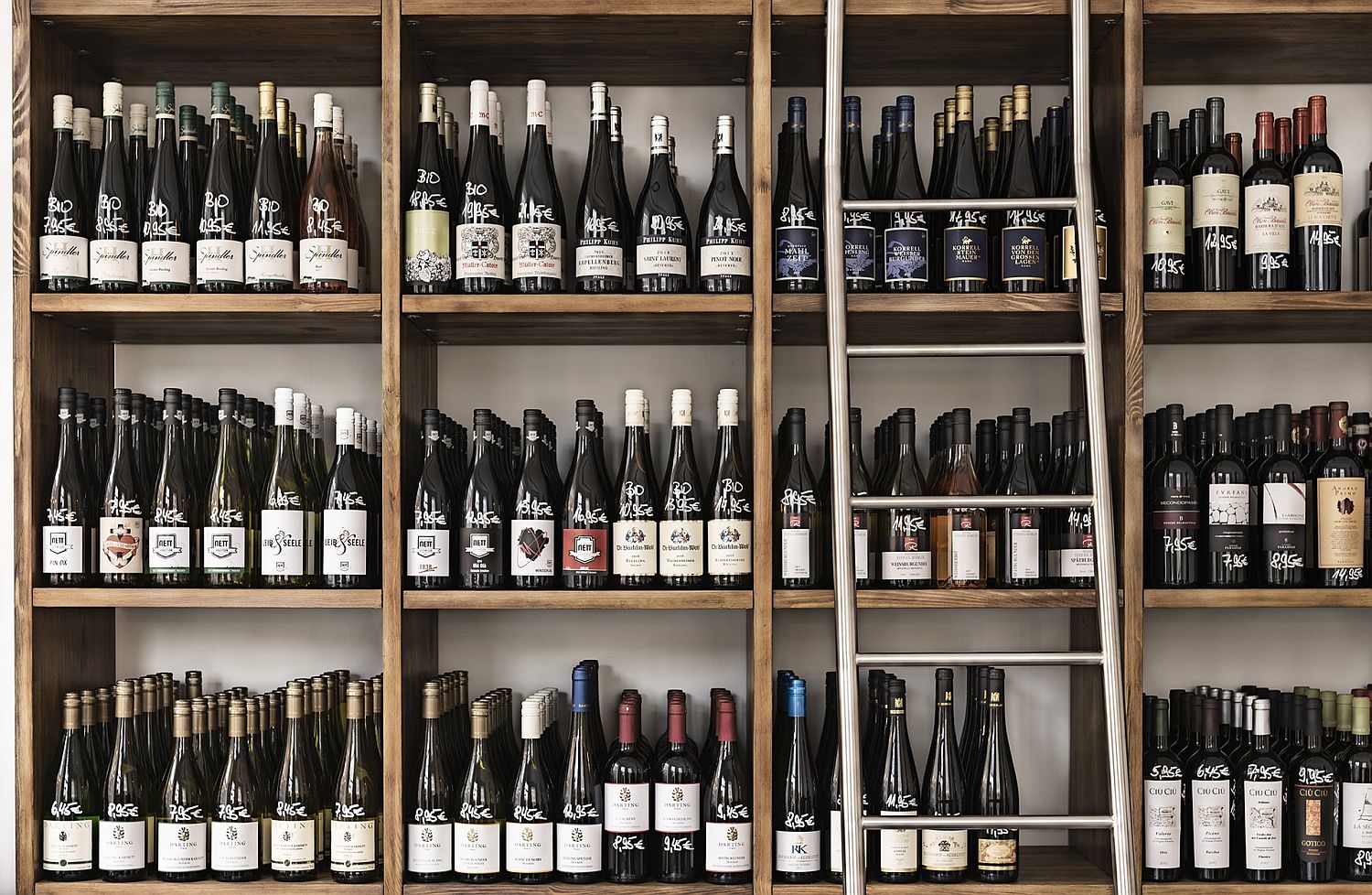 Weinladen & Vinothek rebenkind Berlin-Mitte